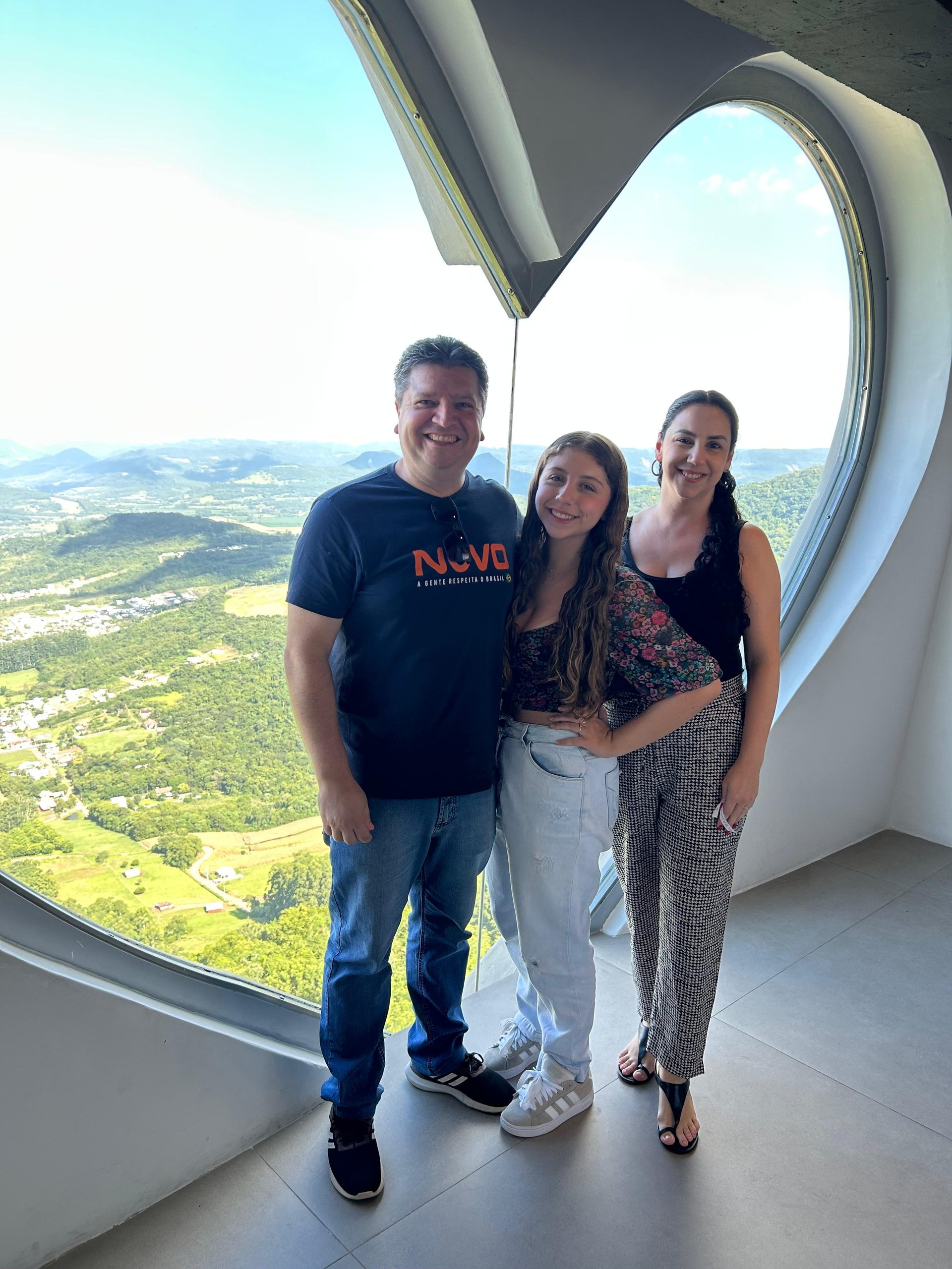 Família no mirante